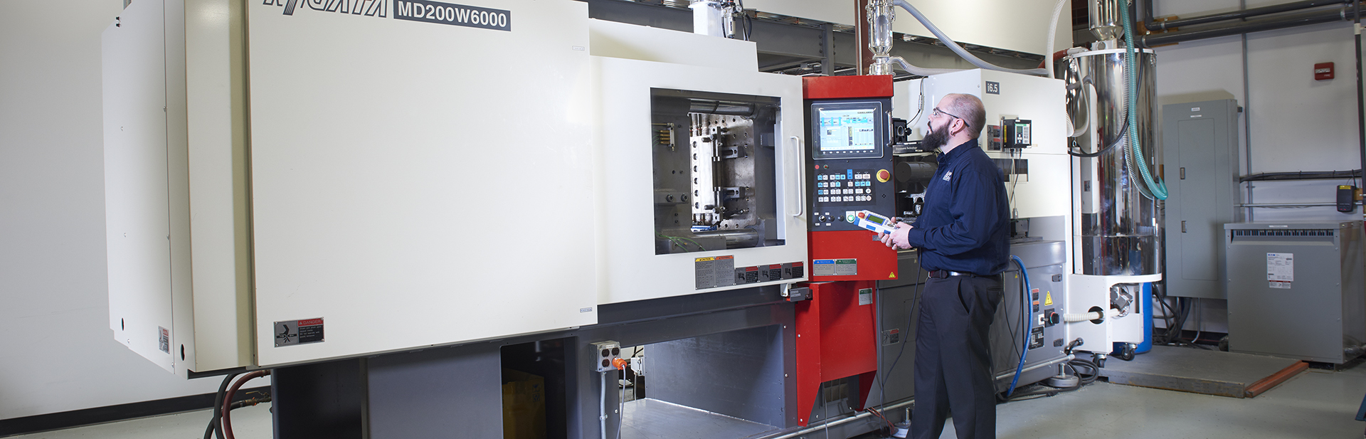 Advantage Plastic Products (APP) offers custom injection molding using state-of-the-art injection molding machines